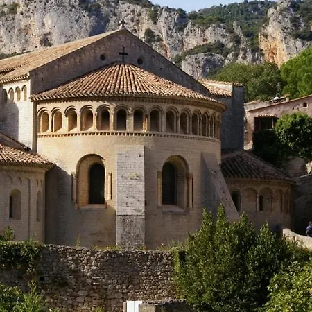Petit Sympa A 200m Du Pont Du Diable 게스트하우스 *